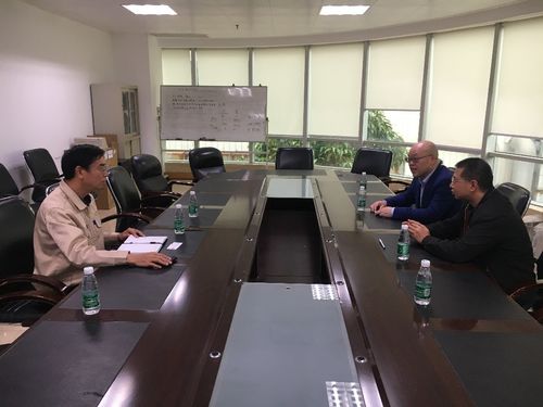 深化穗港協(xié)同創(chuàng)新，科技服務(wù)賦能企業(yè)數(shù)字化轉(zhuǎn)型 ——市科技服務(wù)中心聯(lián)合香港生產(chǎn)力促進(jìn)局開展企業(yè)走訪對(duì)接活動(dòng)